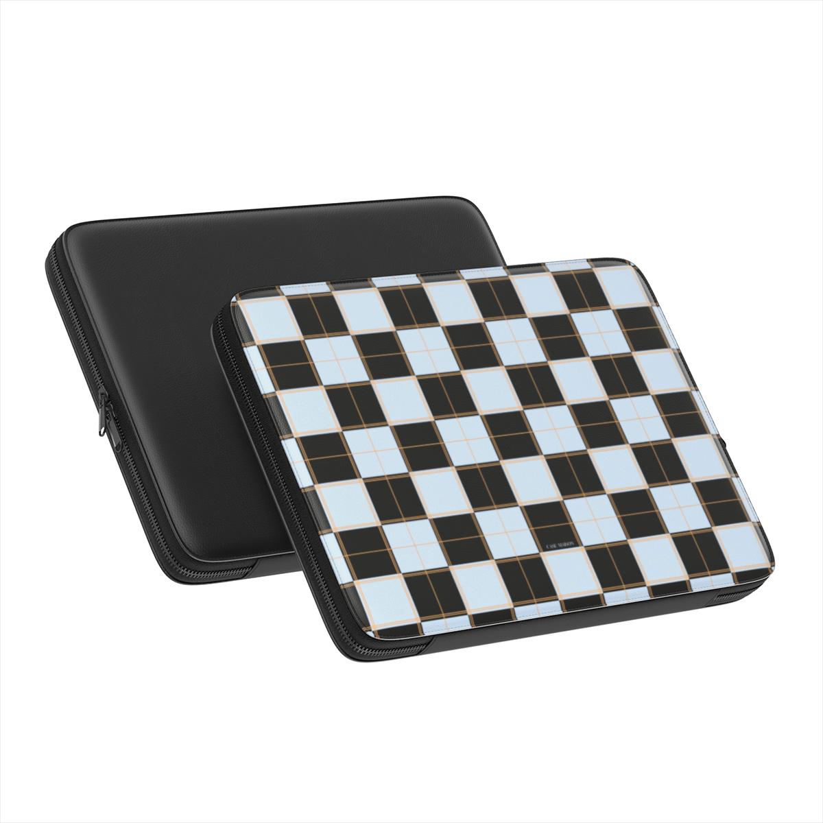 Dayn Noir - Premium Laptop Sleeve